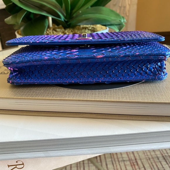 RARE ⭐️ Chanel WOC Python Blue and Pink ⭐️ NWT - Picture 10 of 15